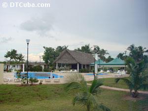 Swimming pool at Playa Girón Hotel